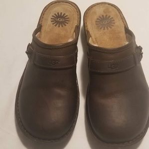 UGG Bridgen Mule Australian Slip on Leather Shoe